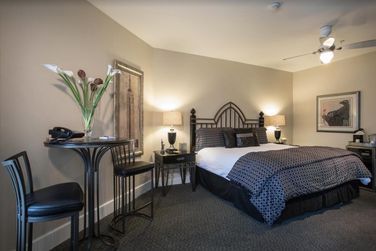 Gruene River Hotel & Retreat Ню Браунфелс Екстериор снимка